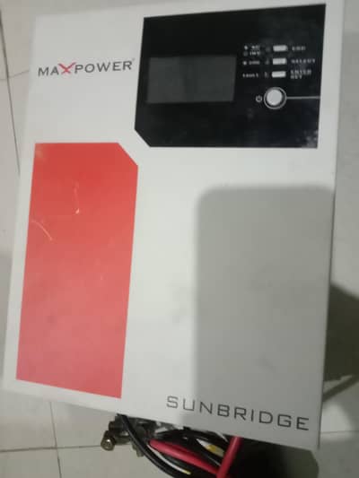 Max power solar inverter ups 900 watt