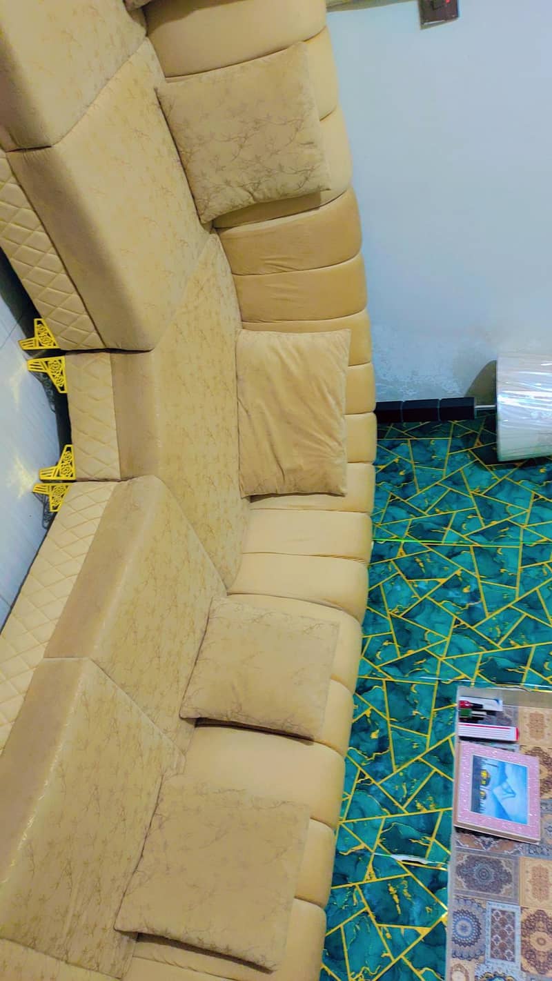 L shaped Sofa 4