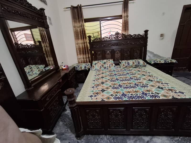 Bed With Side tables 5