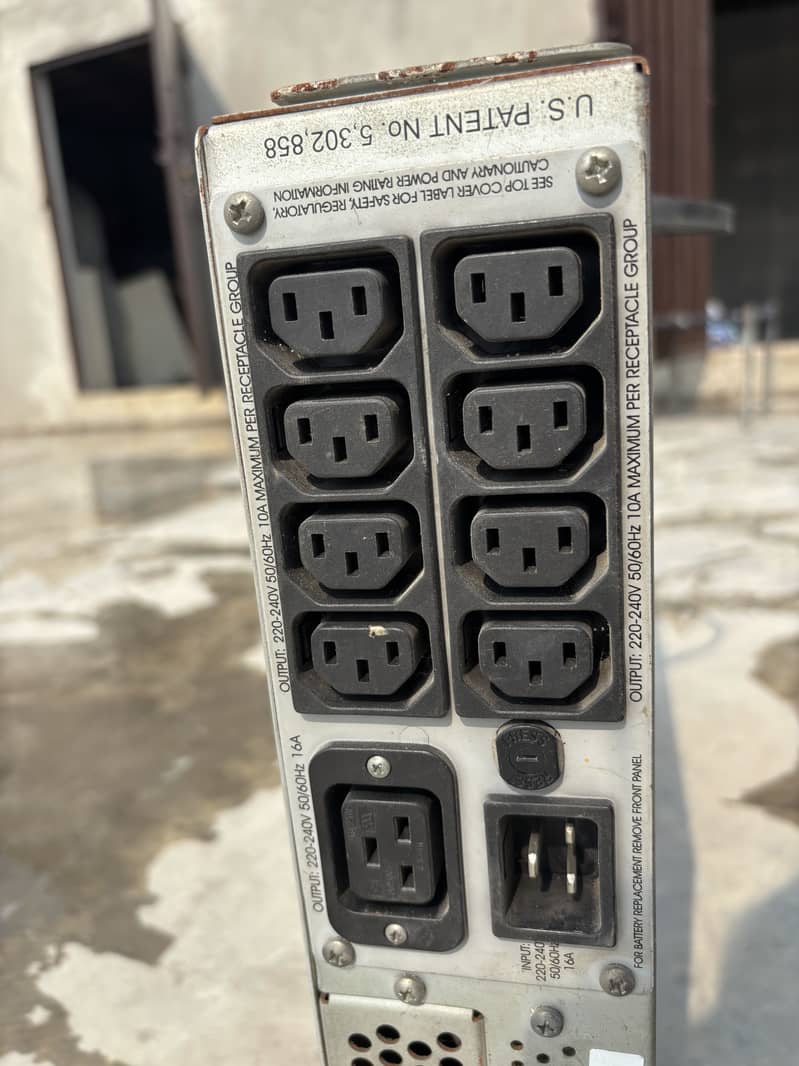 APC ups 3