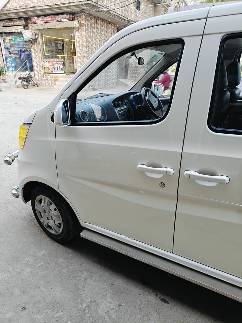 Changan karwan plus 10