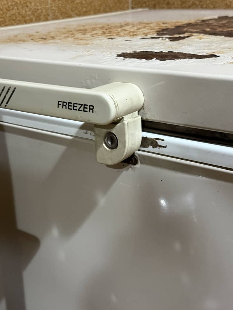 Dawlance D freezer 2