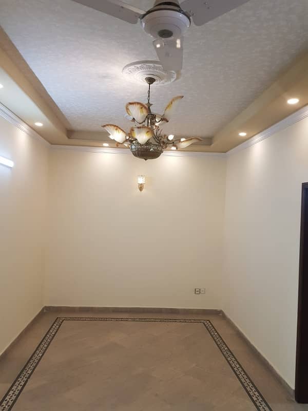 Upper portion available for rent 4