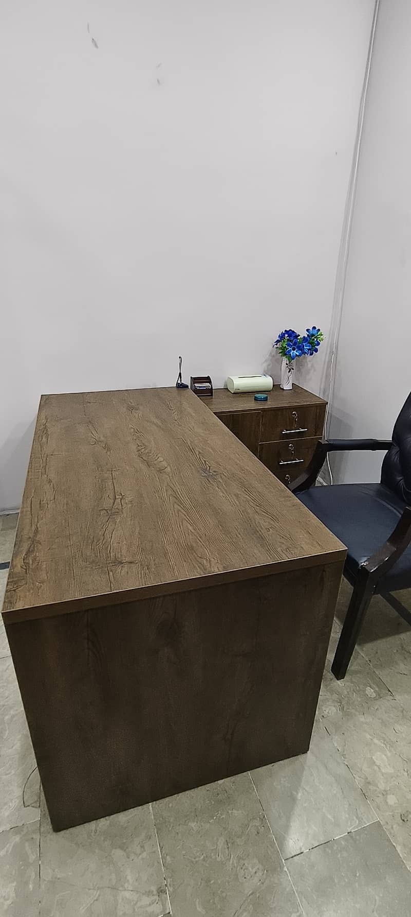 Executive Office Table 3