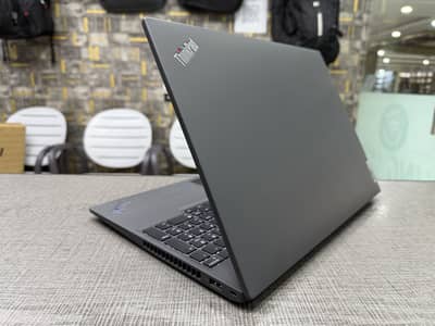 Lenovo Thinkpad T16 Gen1 Core i7 12th Generation