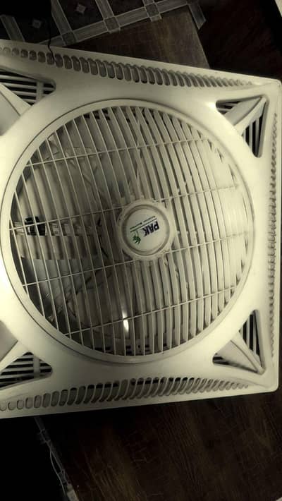 pak ceiling fan 18 inch  _used in good condition