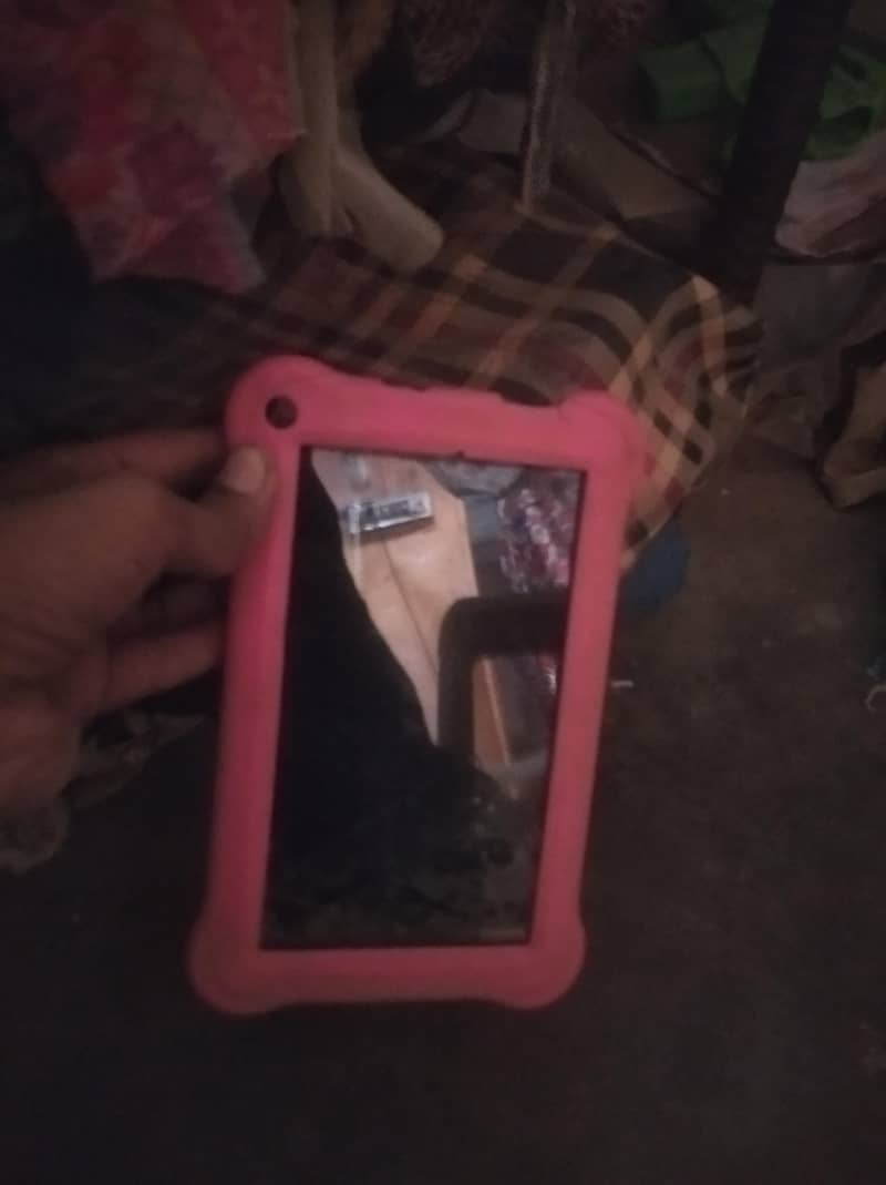 Amazon tablet with cover 0