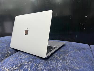 Apple MacBook Pro, core i7, Core i9, M1, Laptop