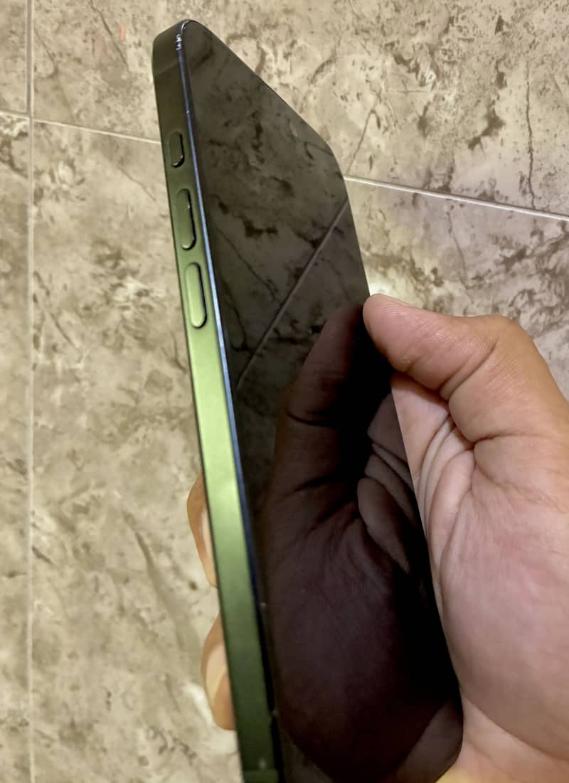 Iphone 16 8