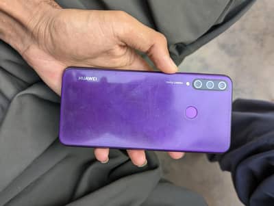 huawei y6p (pesy kam hojayengy)