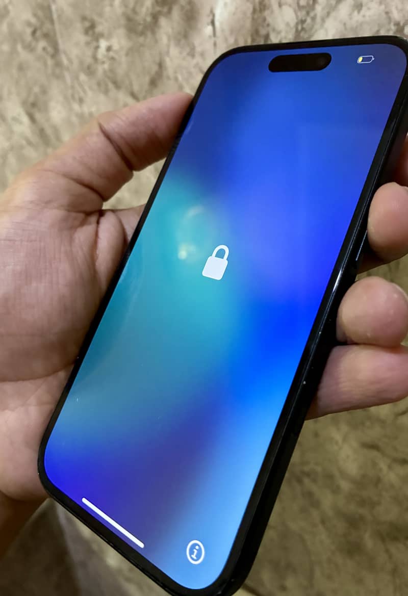 Iphone 16 12