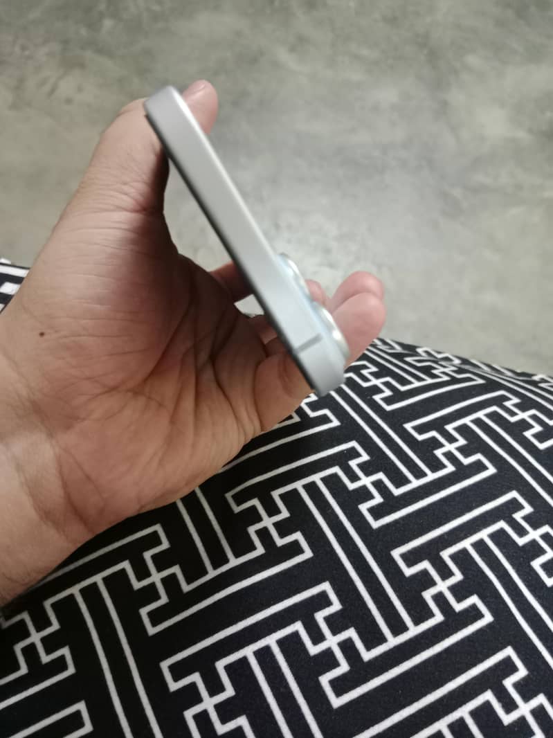 iphone 15 plus bypass 3