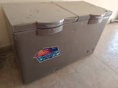 Dawlance inverter deep freezer with refrigerato