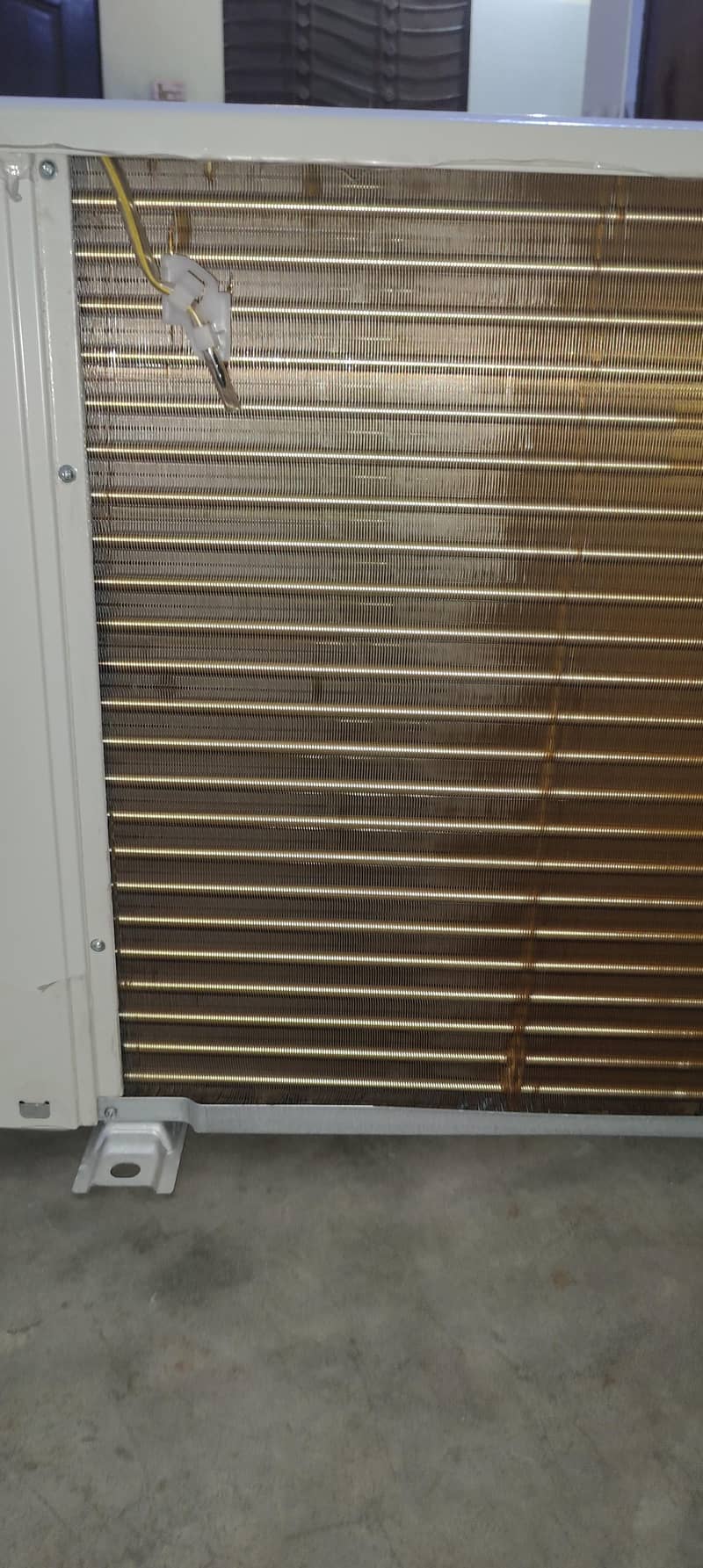 Dawlance 1.5 Ton Outdoor Unit Only | Excellent Condition 3