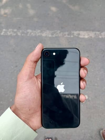 iPhone se2020 FOR PARTS [panel,fingerprint,back,camera]