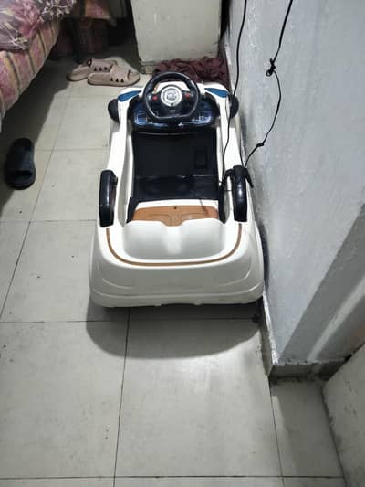 all ok hi Candice 10.10 hi charger car ki battery ok hi very car