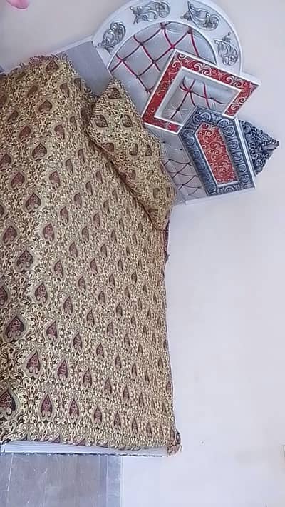 10/10 condition fir urgent sell with metres