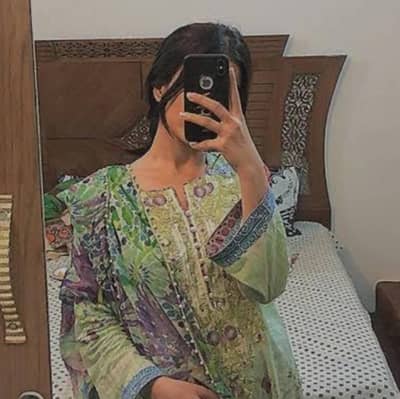 job k liye females ki zrorat h