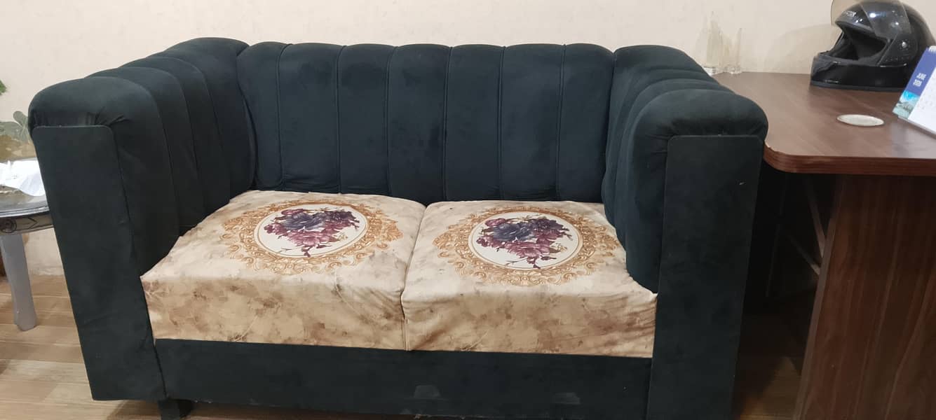 5 Seater Sofa Set 0