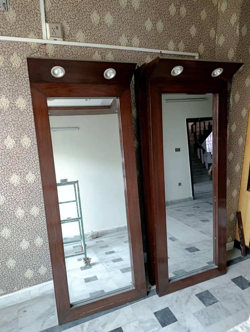 Wall mirrors 4