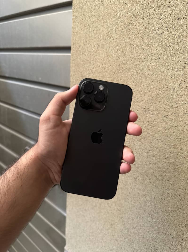 Iphone 14 pro max 1