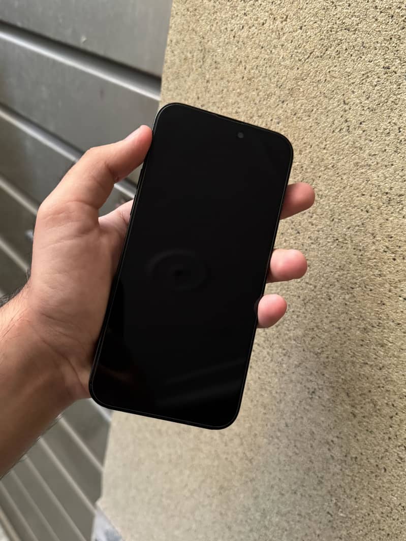 Iphone 14 pro max 2