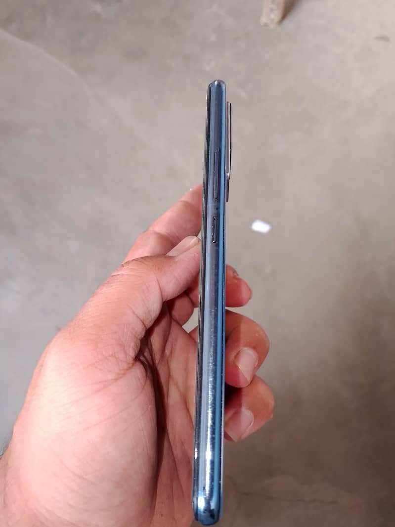 Vivo V21e 1