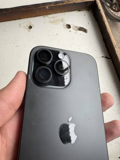 Apple iPhone 16 Pro Max