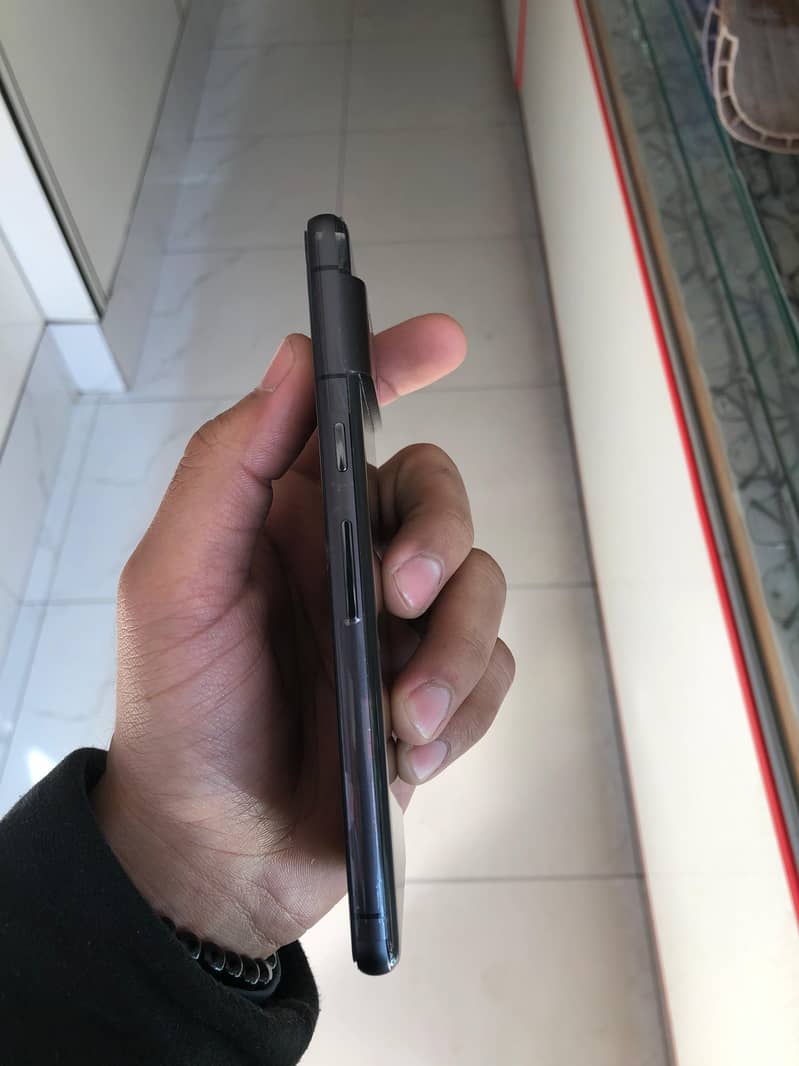 Google pixel 7 4