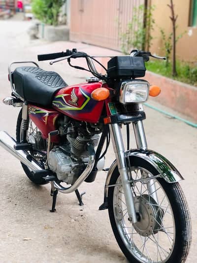 Honda CG-125 (Model 2017/18) Total Genuine