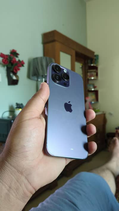 Iphone 14 pro max ()