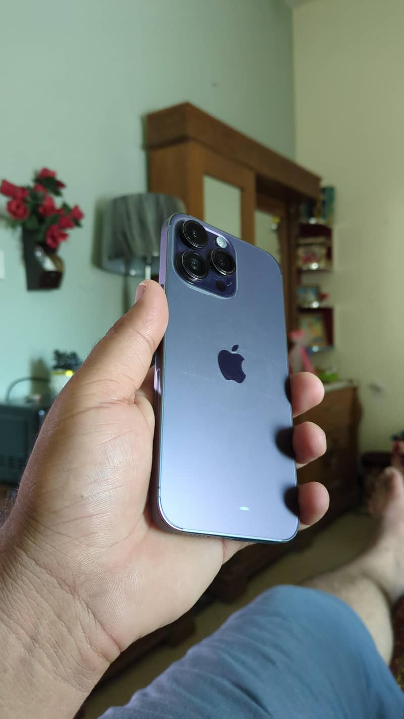 Iphone 14 pro max () 0