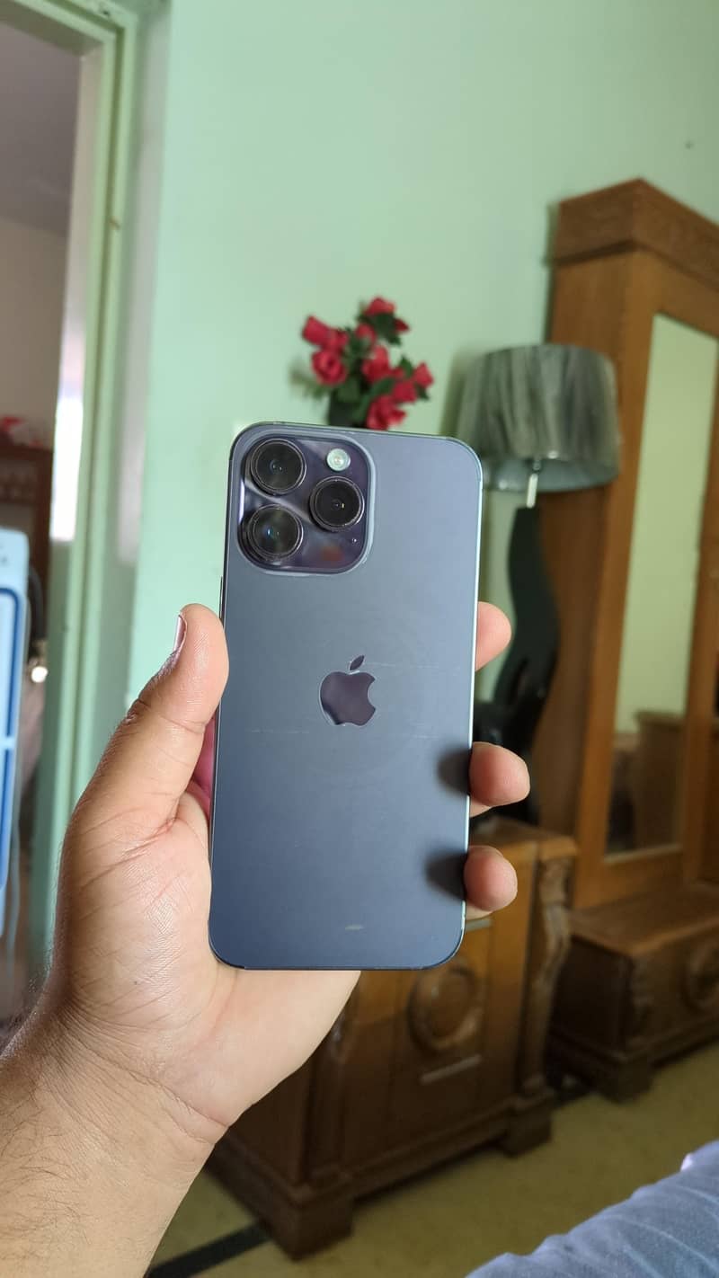 Iphone 14 pro max () 2