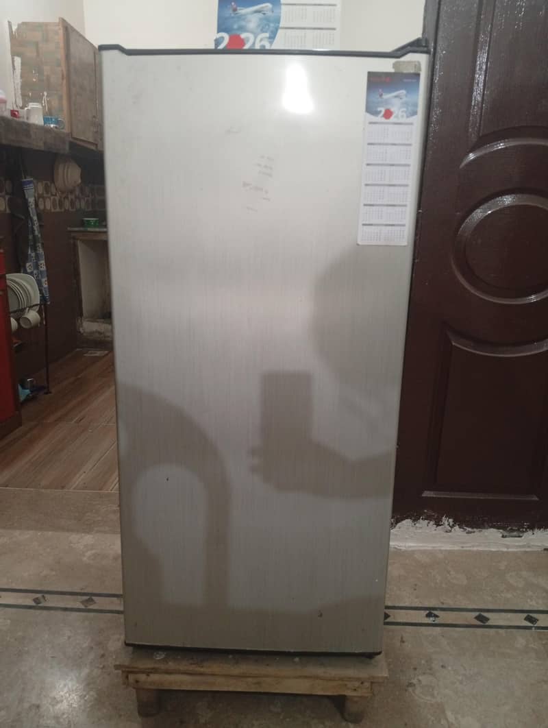 Refrigerator 0