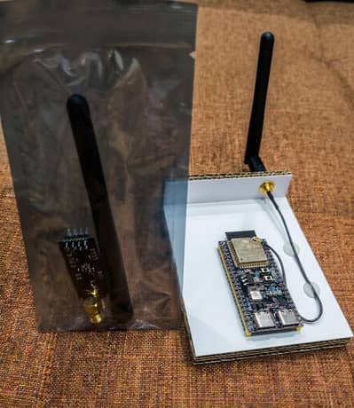 Esp32 s3 N16R8+ufl to sma cable+antenna+ Nrf24 module with antenna.