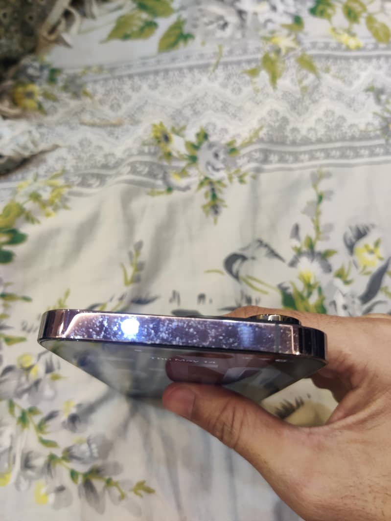 iphone 14 pro max 5