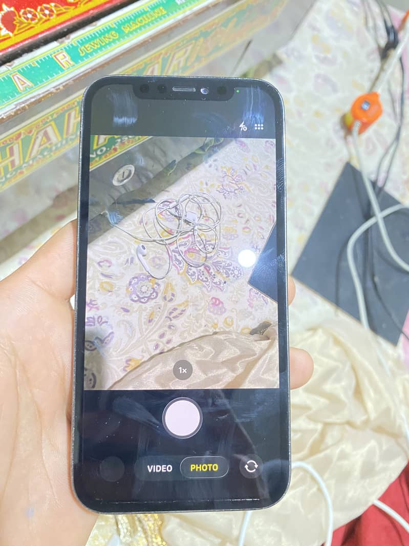 iphone 12pro 3