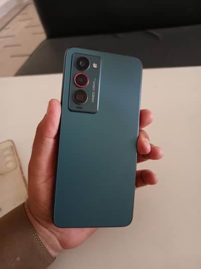 Tecno Camon 18 premier