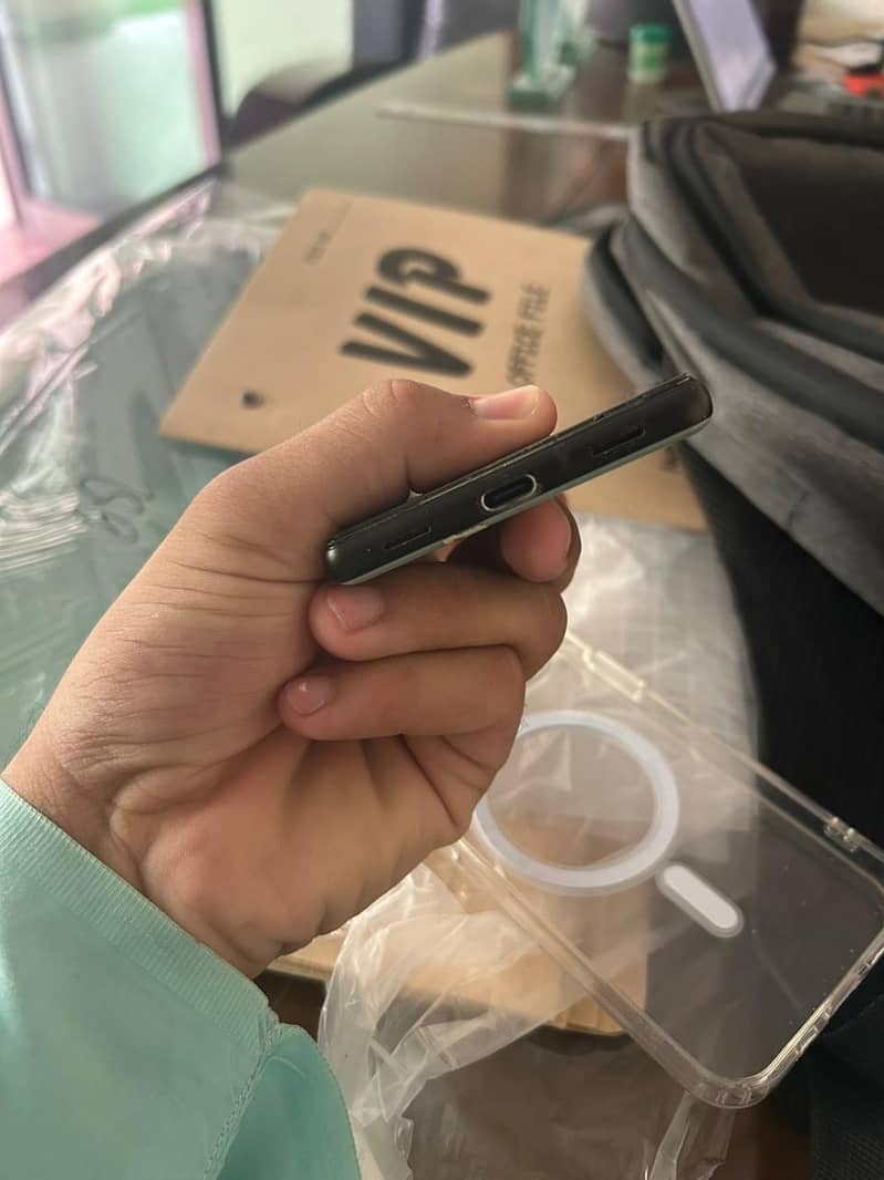 Google Pixel 6a 4