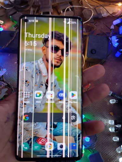 back creck h or lines h  jis ko chiya rabta kry