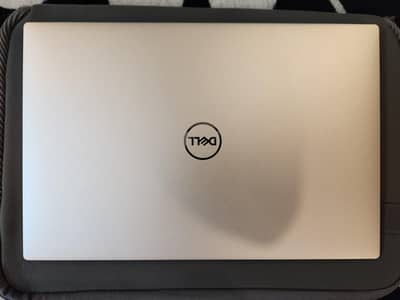 DEL XPS i7 10th GEN