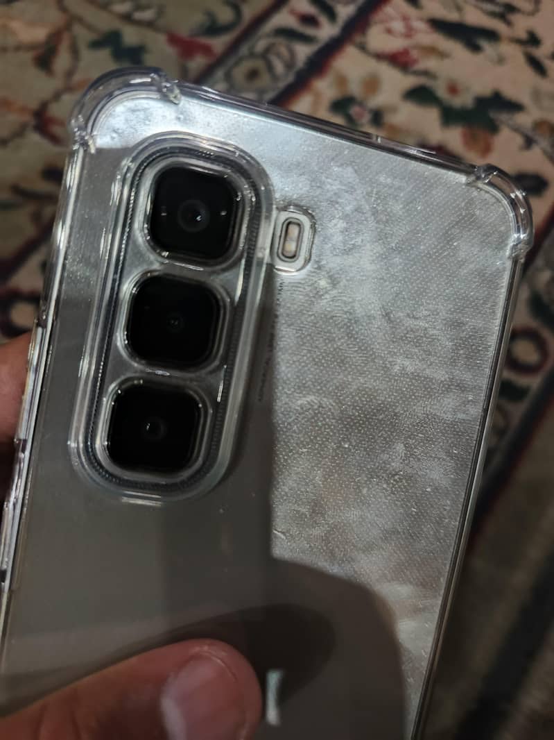 Infinix 8