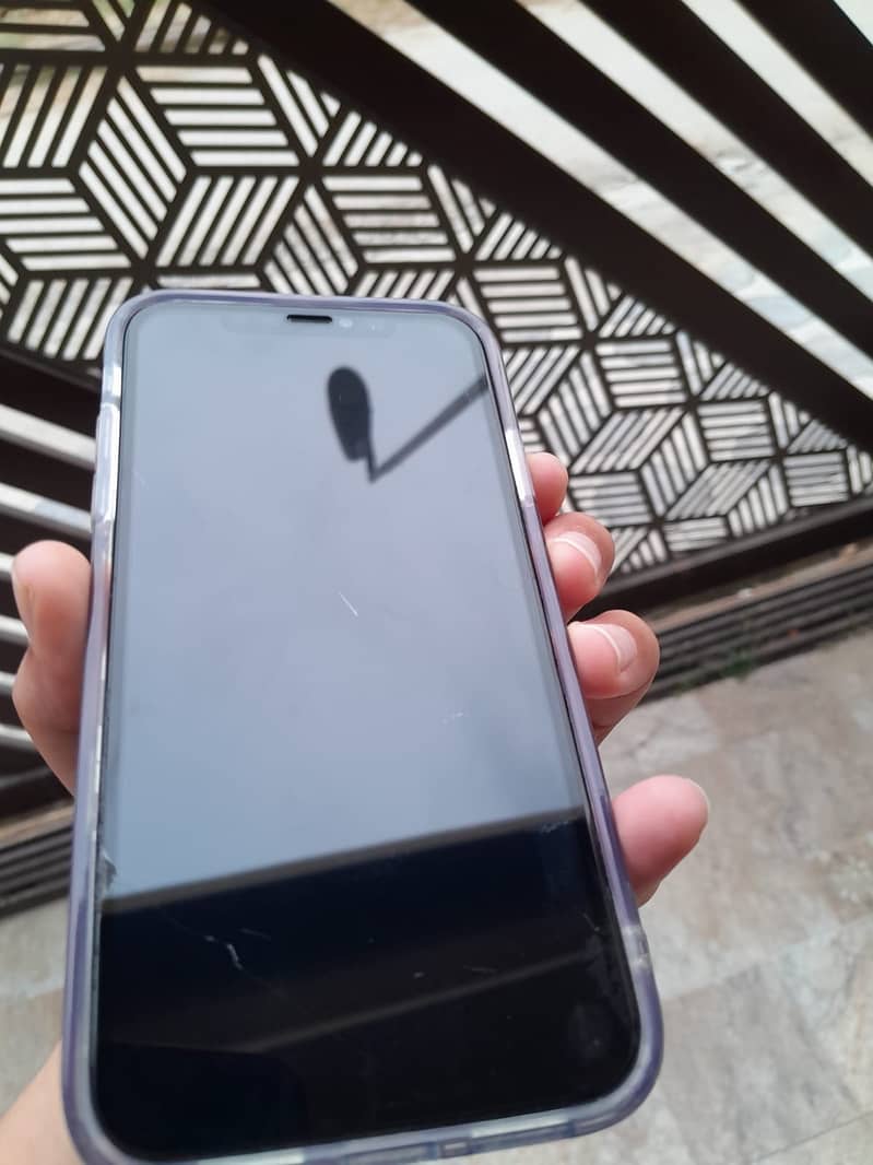 Apple iPhone 11 1