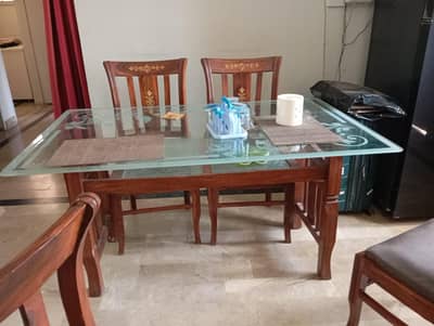 Dinning table 6 chair 3/5 fts
