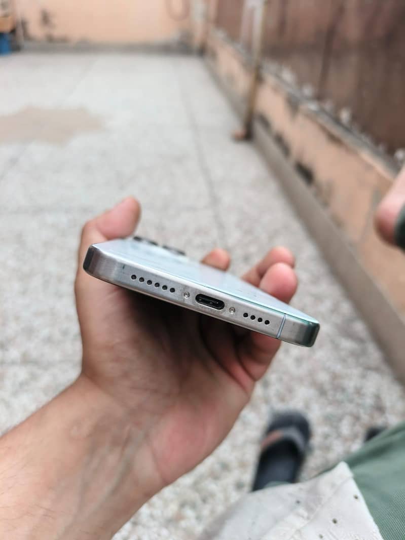 iphone 13 pro max 1