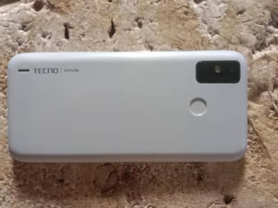 Tecno spark 6 go 2/32 Pts approved
