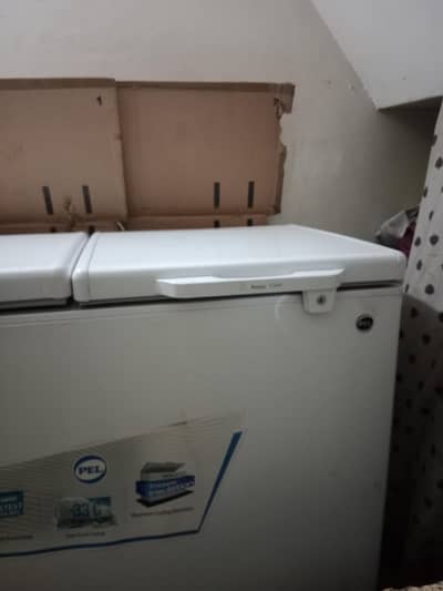 only 4 month use  urgent sale  10/10 condition