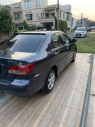 Se saloon Automatic