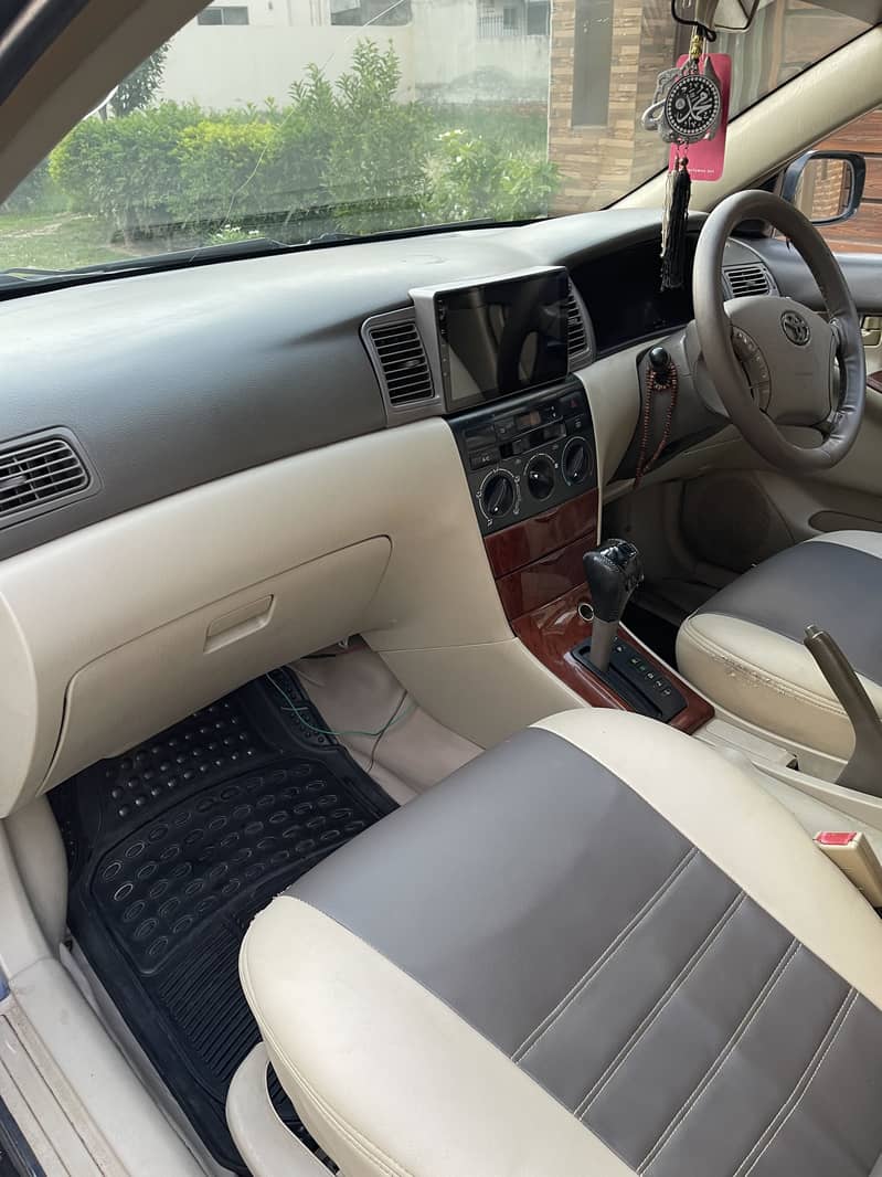 Se saloon Automatic 5