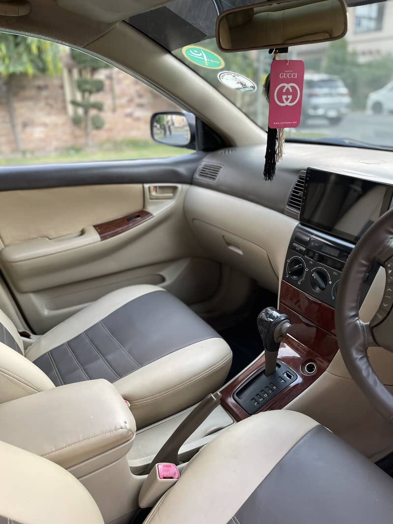 Se saloon Automatic 6